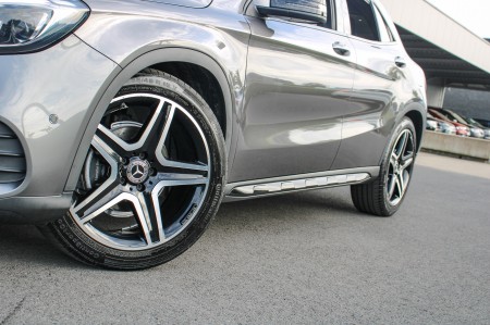 Yprauto GLA 180 Amg line GLA 180 Amg line 