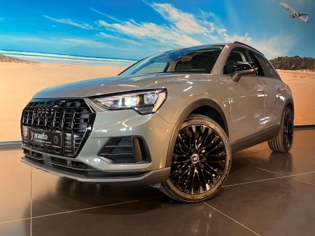 Audi - Q3 35 TFSI S tronic