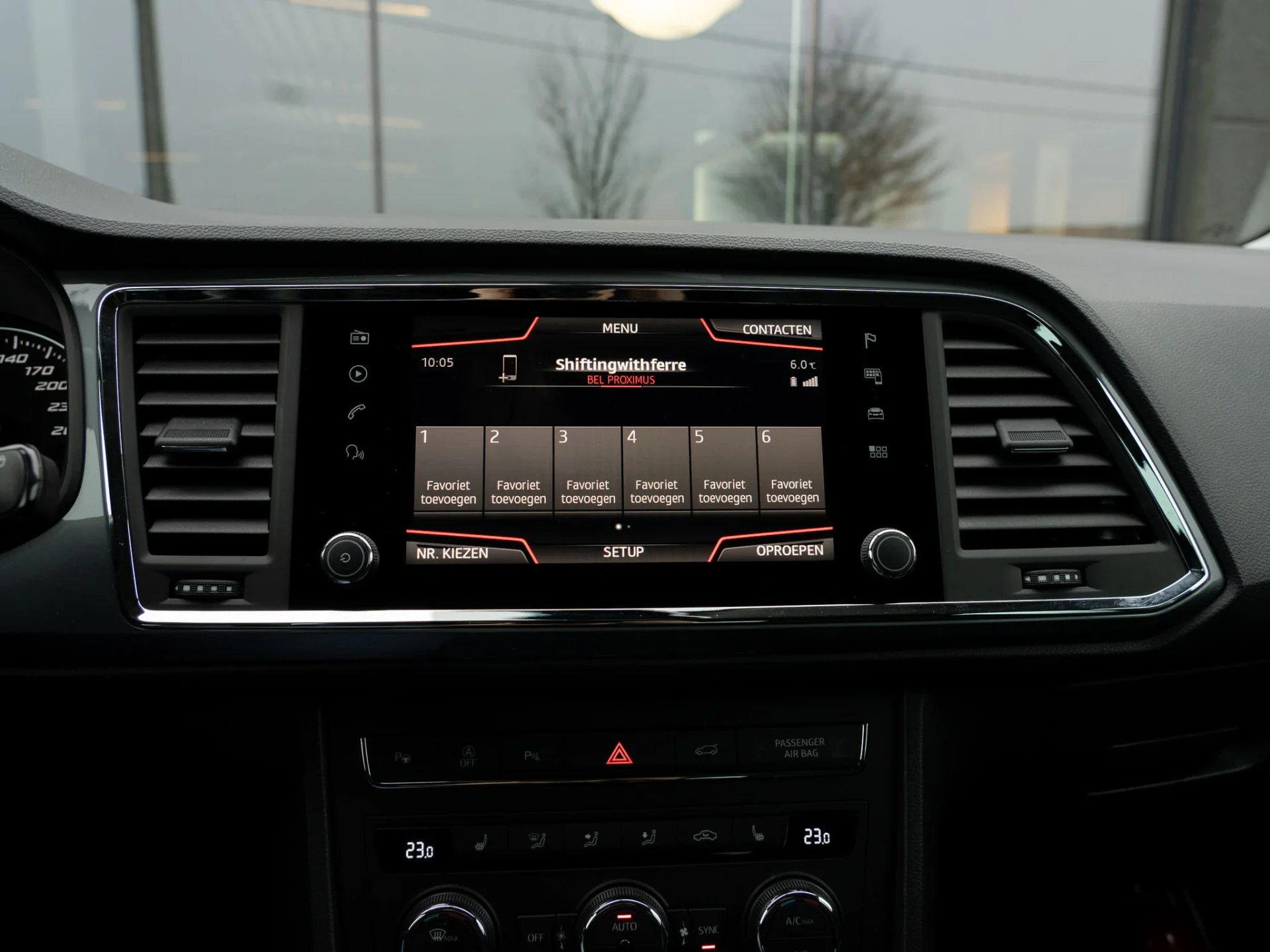 ateca_donkergrijs-05