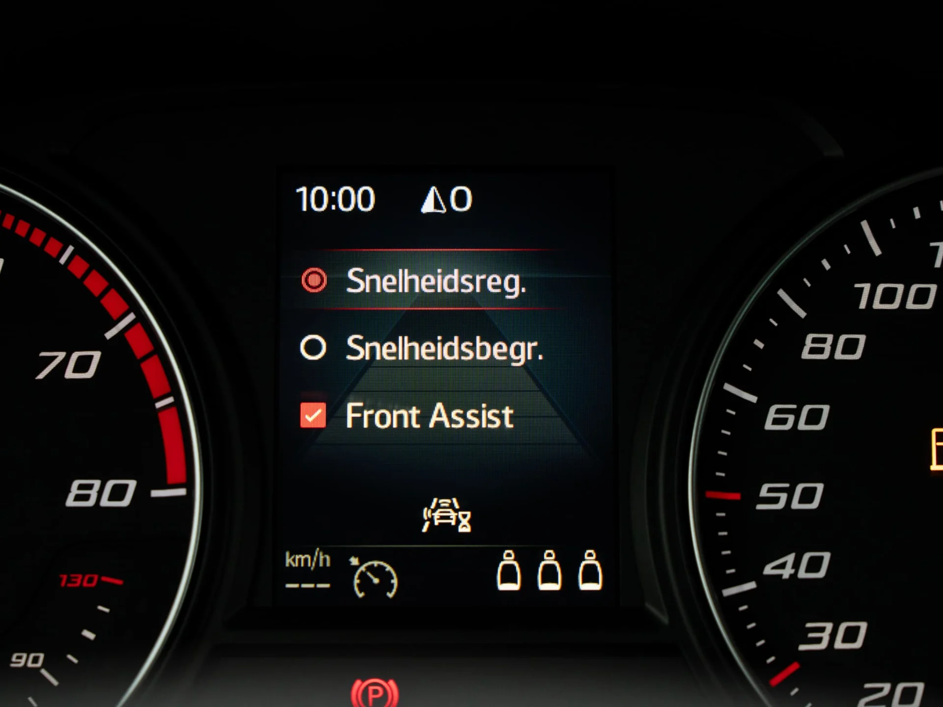 ateca_donkergrijs-08