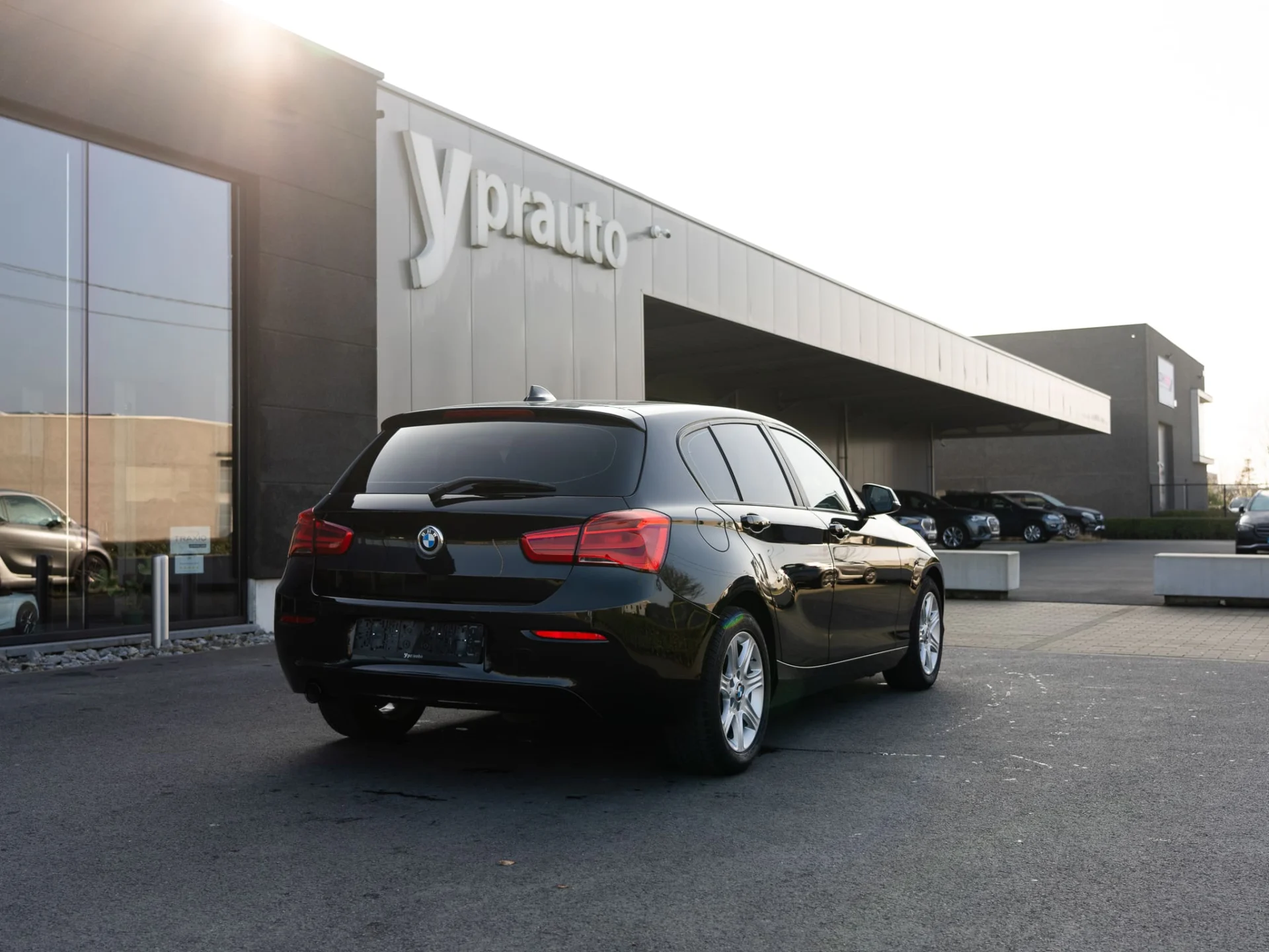 116i_zwart_rwd-27