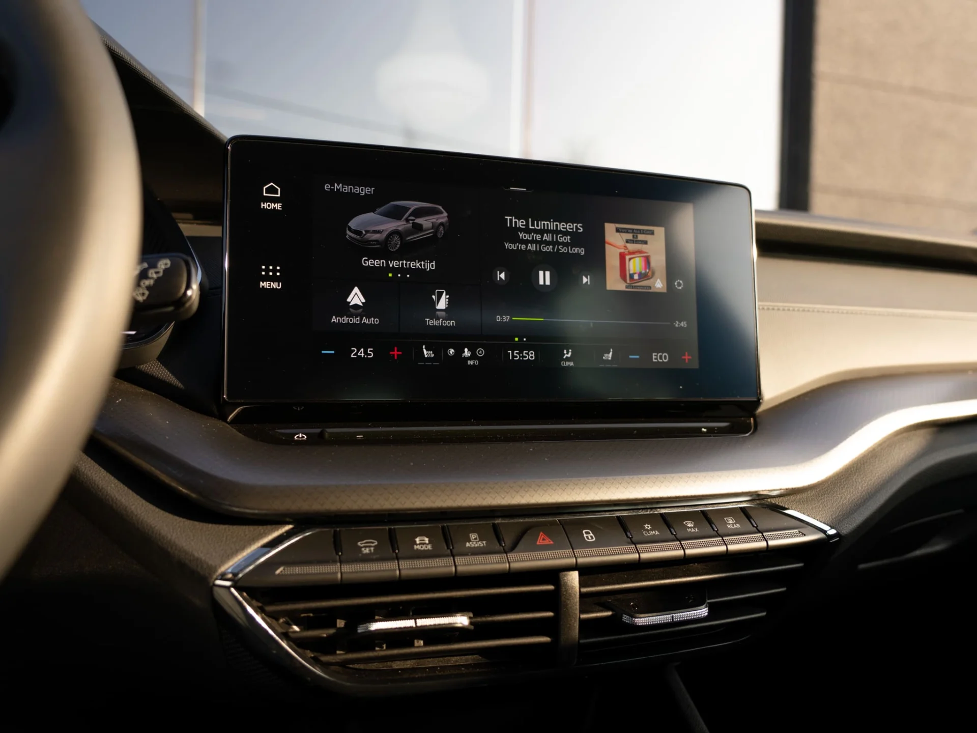 Octavia_Hybride_zwart-10